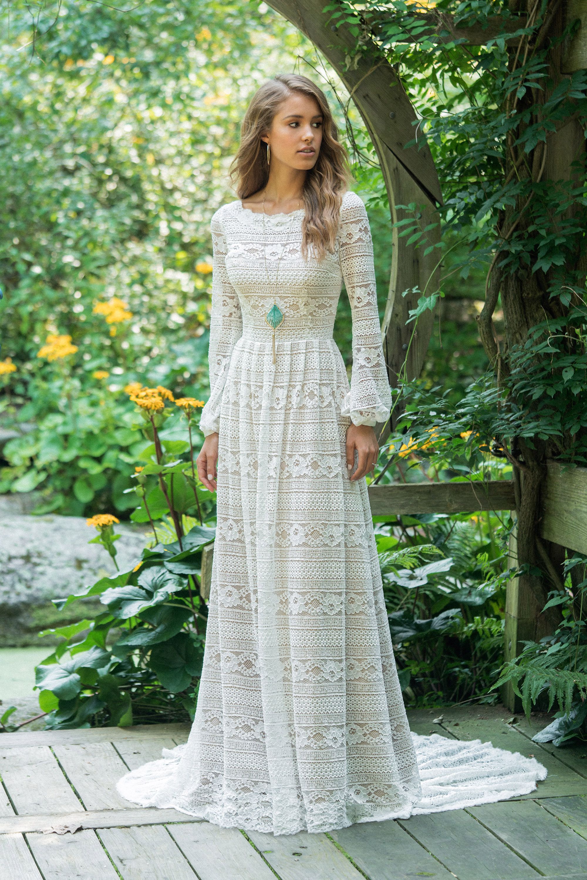 Long Sleeve Allover Lace Pleated Skirt Mini Dress Princess Court Train Bow Vestido De Novia Mermaid Wedding Dress Modern Satin Bridal Gown